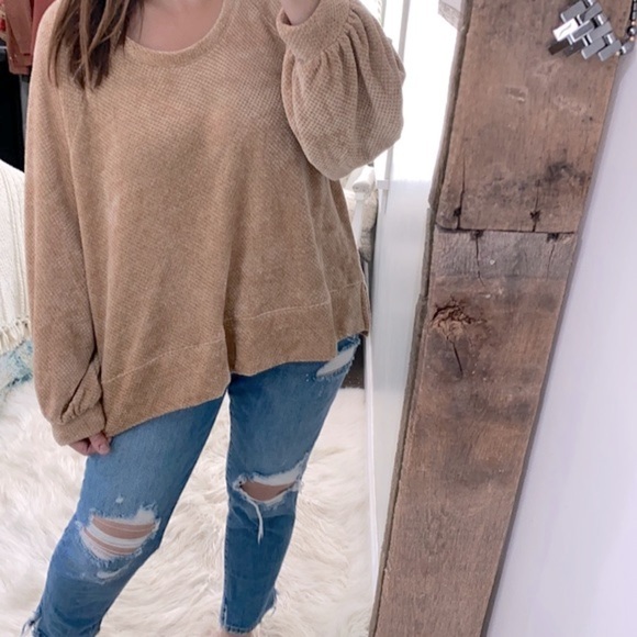 Time and soft tan sweater size XLarge - Picture 1 of 5